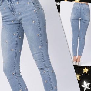 Judy Blue High-Waist STAR Embroidery Tummy Control Skinny